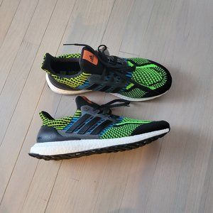 adidas UltraBoost 5.0 DNA